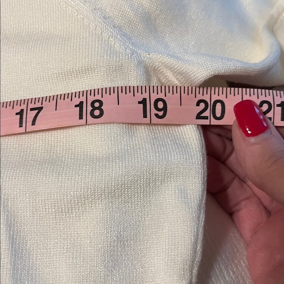 Calvin Klein Cream or Burgundy Soft Turtleneck Sweaters Large New - Picture 15 of 16